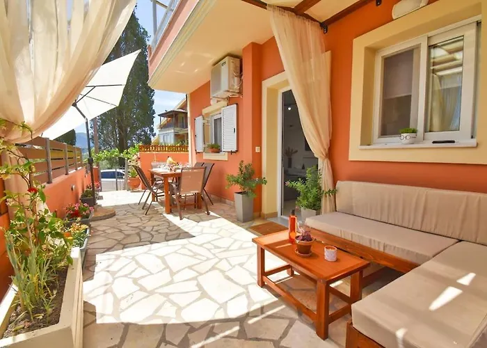 Kosmas Family House * Kanálion