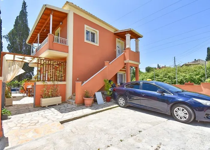 Kosmas Family House 公寓 *